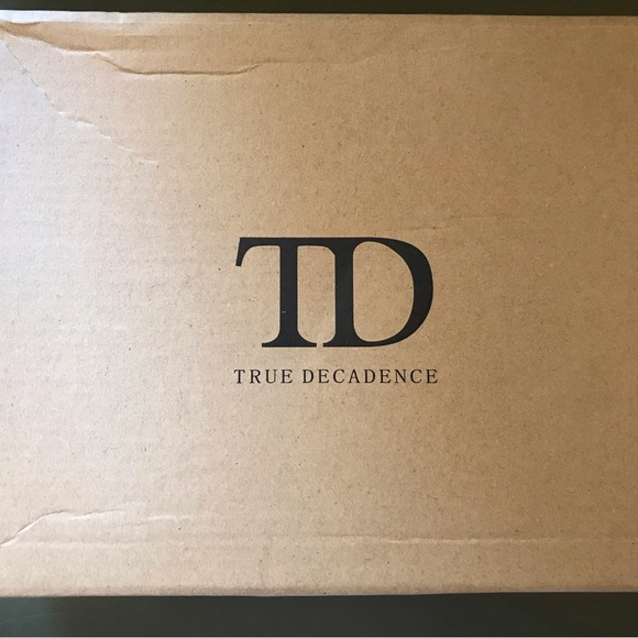 Brand New True Decadence Gold Glitter Bow Shoes 👠 - Picture 2 of 5